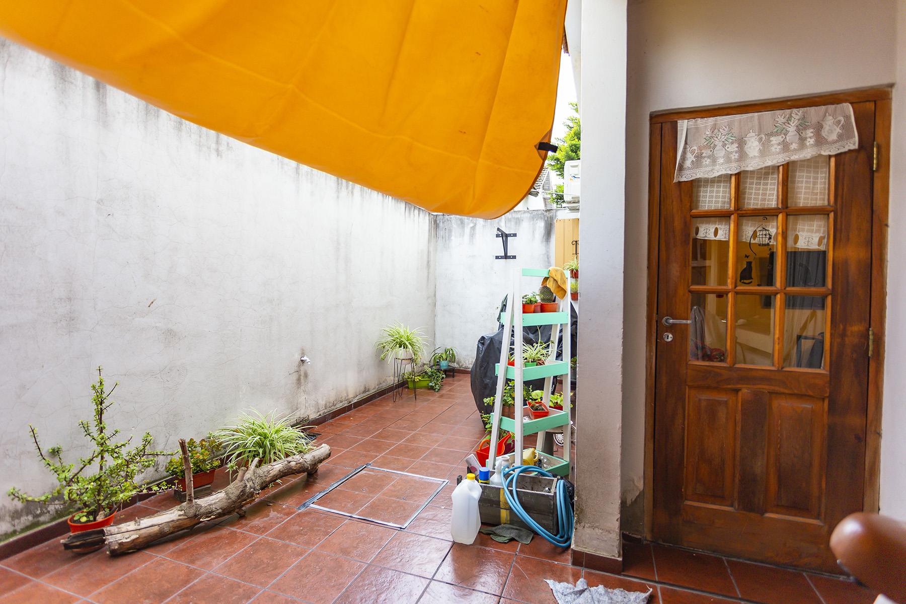 ARENALES al 1100 Piso PB 40