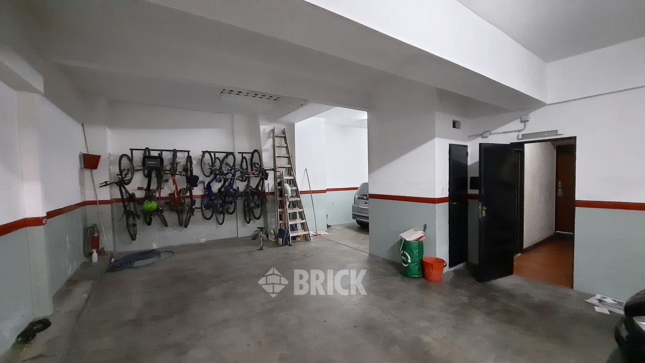 CIUDAD DE LA PAZ al 800 Piso 1 30