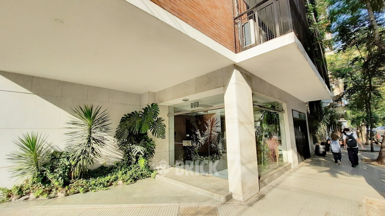 CIUDAD DE LA PAZ al 800 Piso 1 34