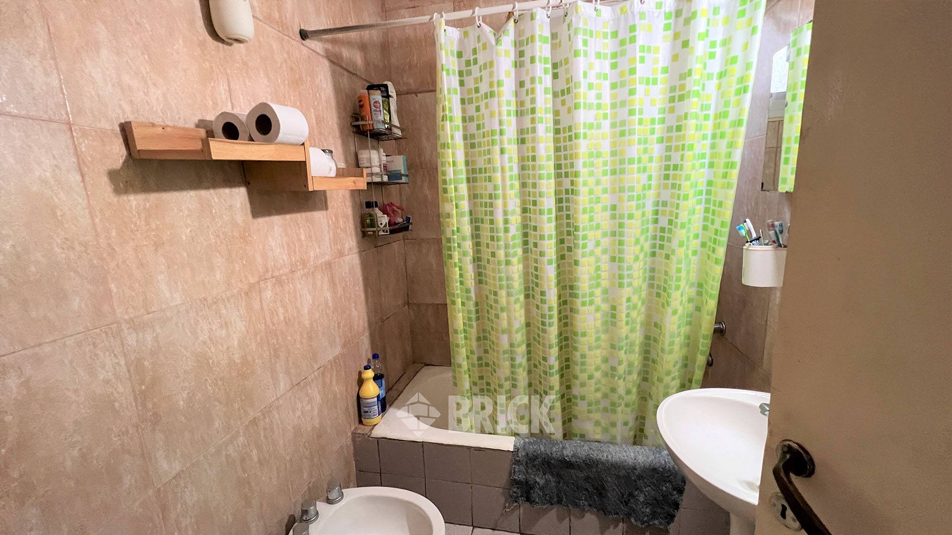 CORDOBA, AV. al 5100 Piso 1 5