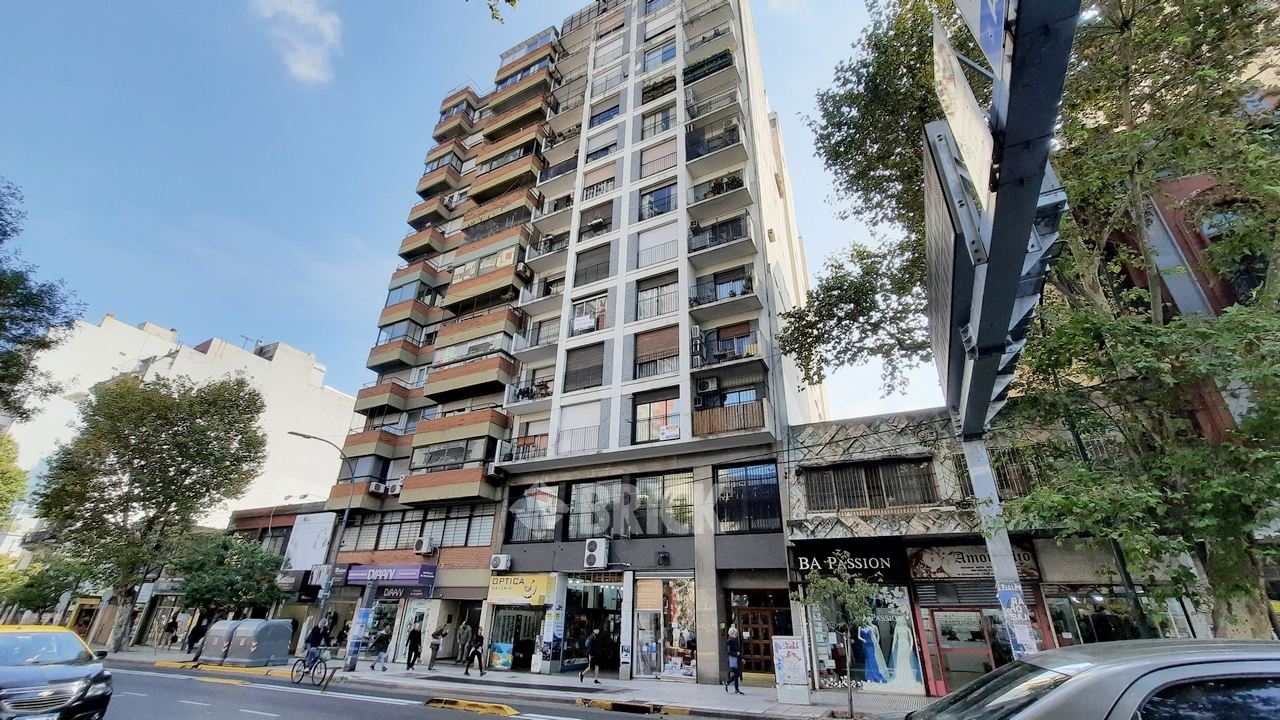 CORRIENTES, AV. al 2100 Piso 10 34