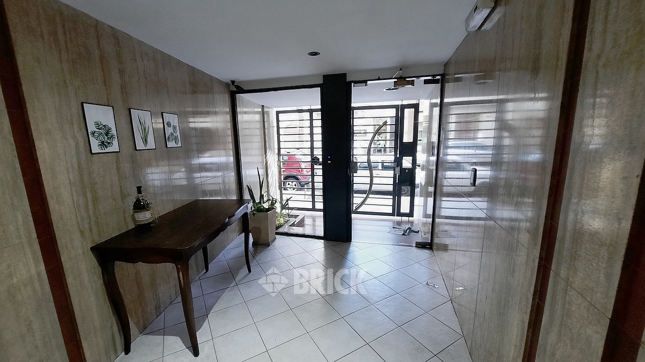 RIGLOS al 100 Piso 2 26