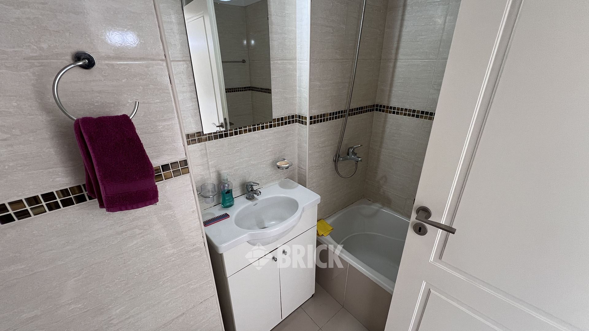 NEUQUEN al 700 Piso 9 8