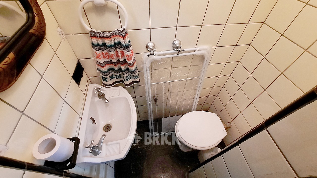 CONDE al 700 Piso PB 10