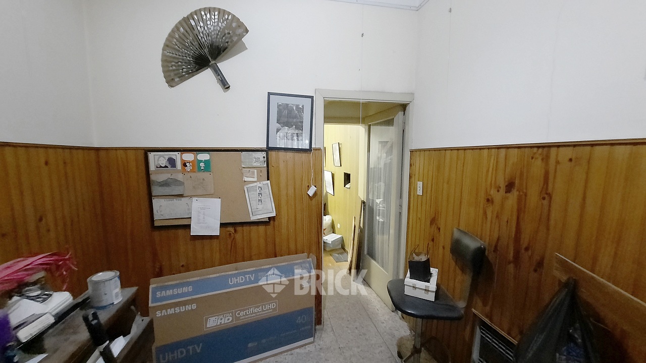 CONDE al 700 Piso PB 6