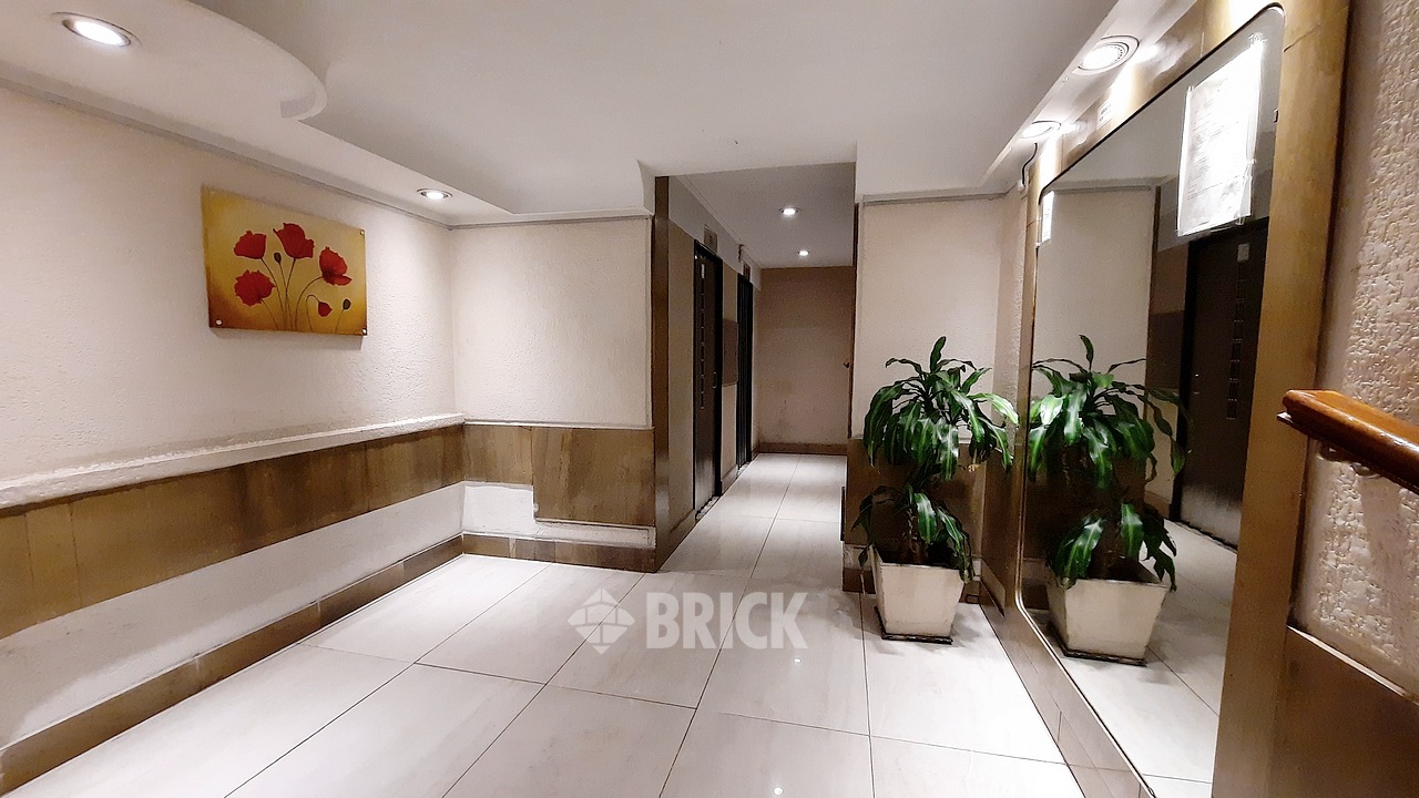 DIAZ VELEZ, AV. al 5500 Piso 7 27