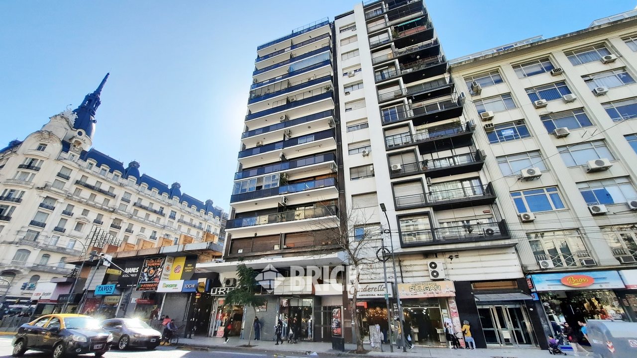 CORRIENTES, AV. al 2700 Piso 6 29