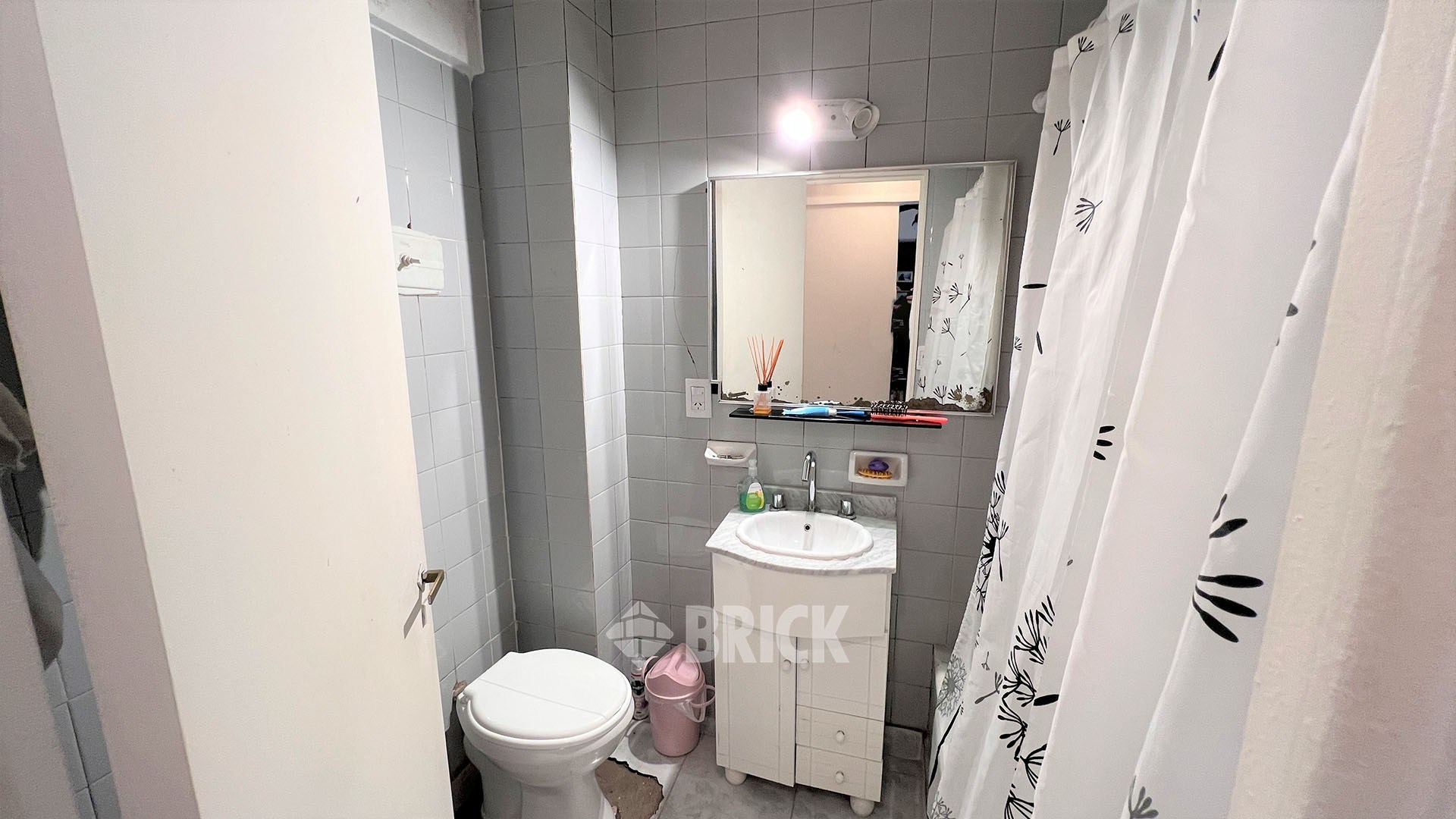 SAN JUAN, AV. al 4300 Piso 5 15