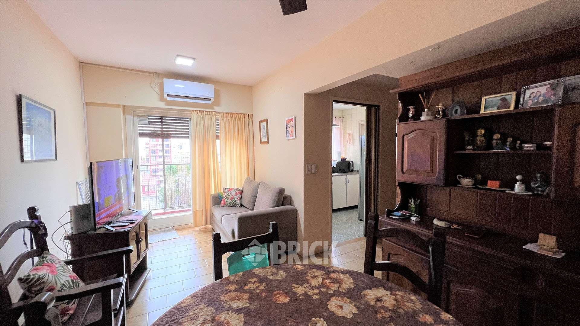 SAN JUAN, AV. al 4300 Piso 5 1