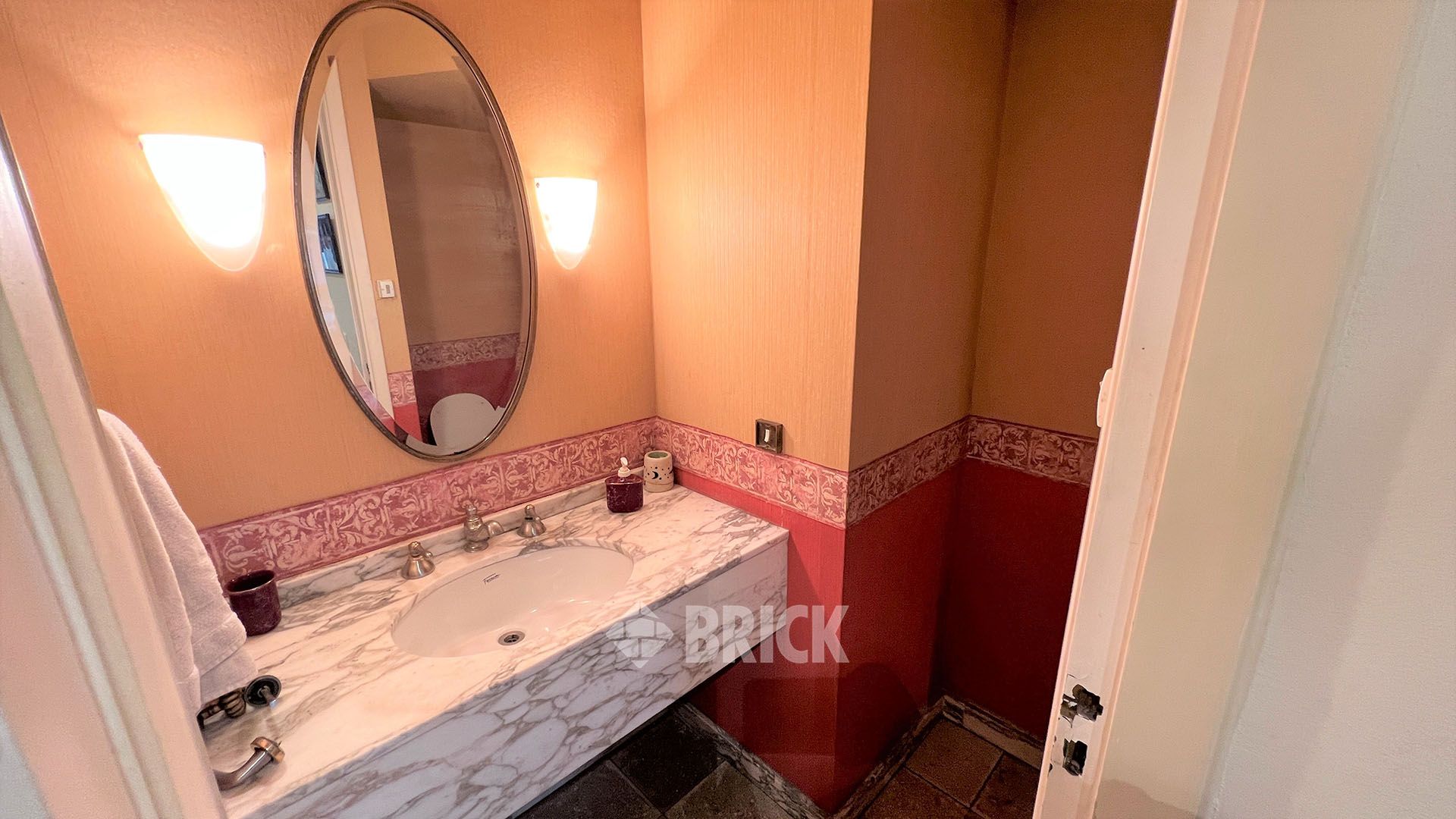 AUSTRIA al 2600 Piso 14 12