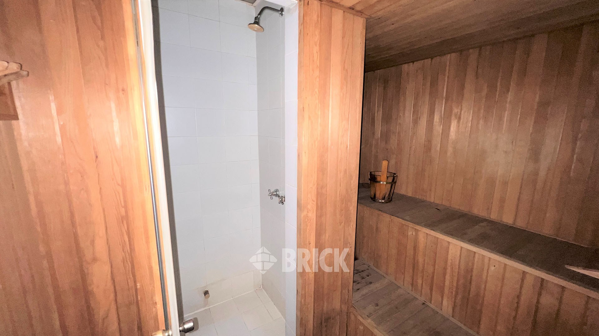 AUSTRIA al 2600 Piso 14 35