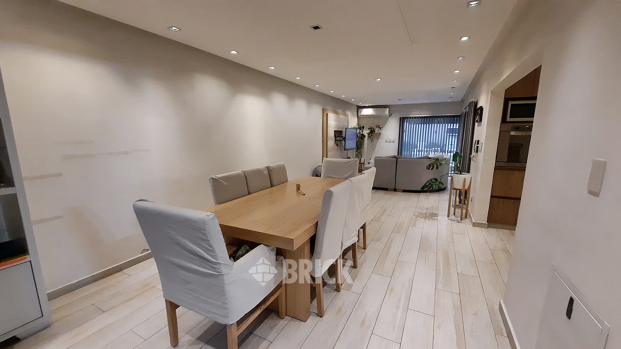 SOLER, GENERAL al 440 4