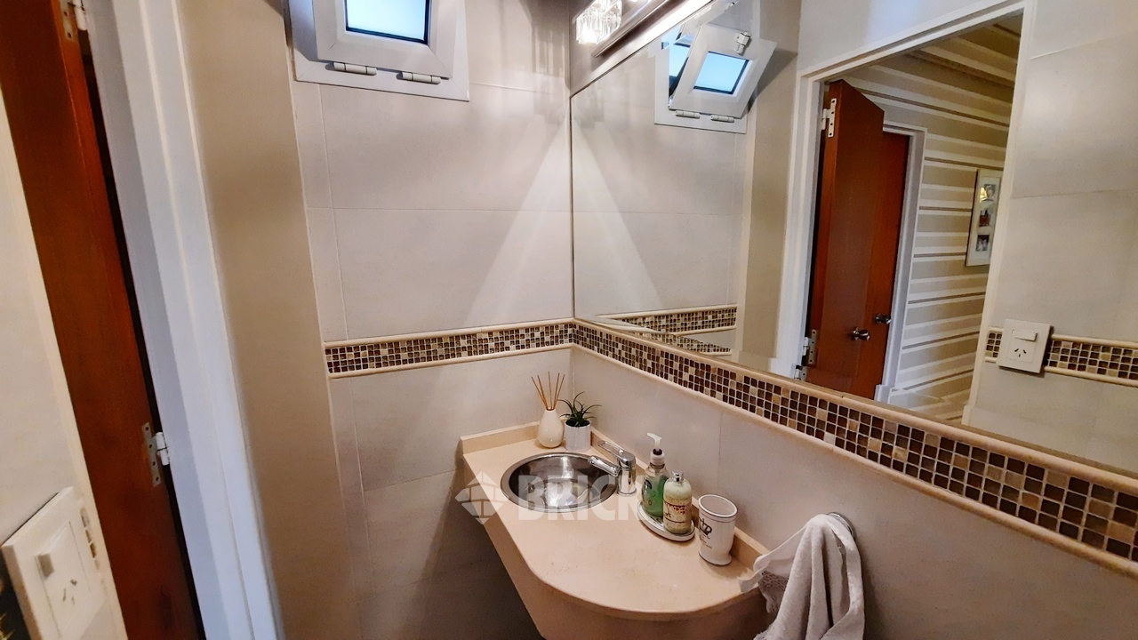 LORIA al 100 Piso 10 12