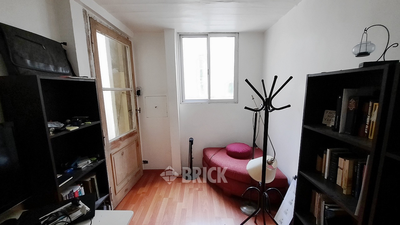 AYACUCHO al 1000 Piso 2 20