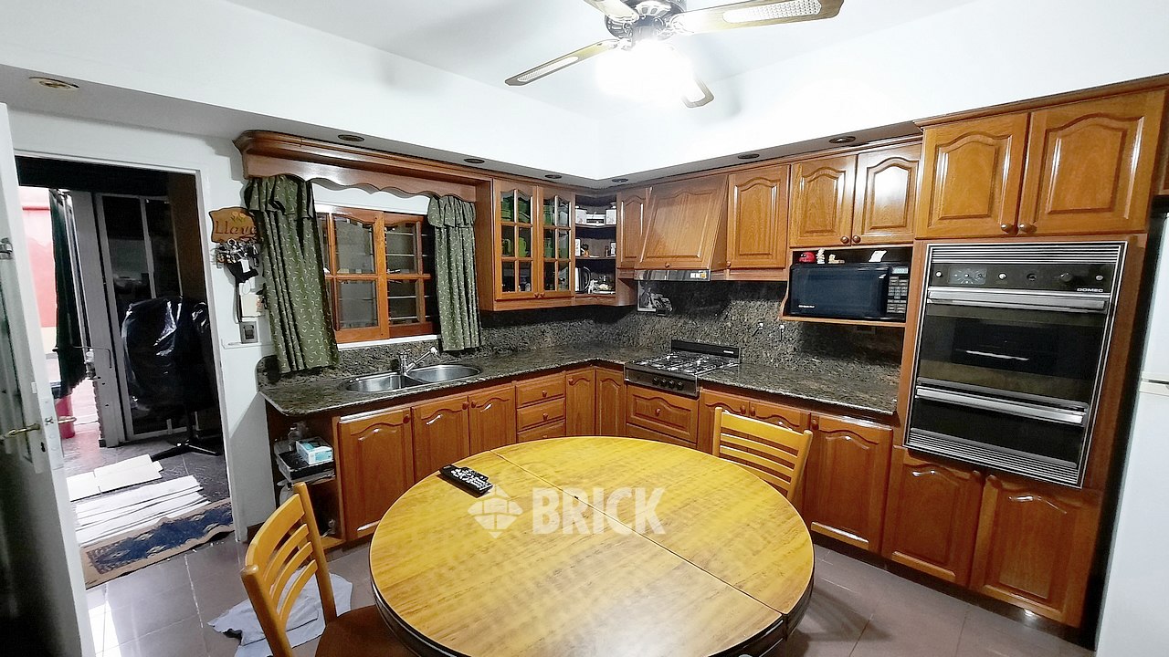 PASO, JUAN JOSE al 200 17