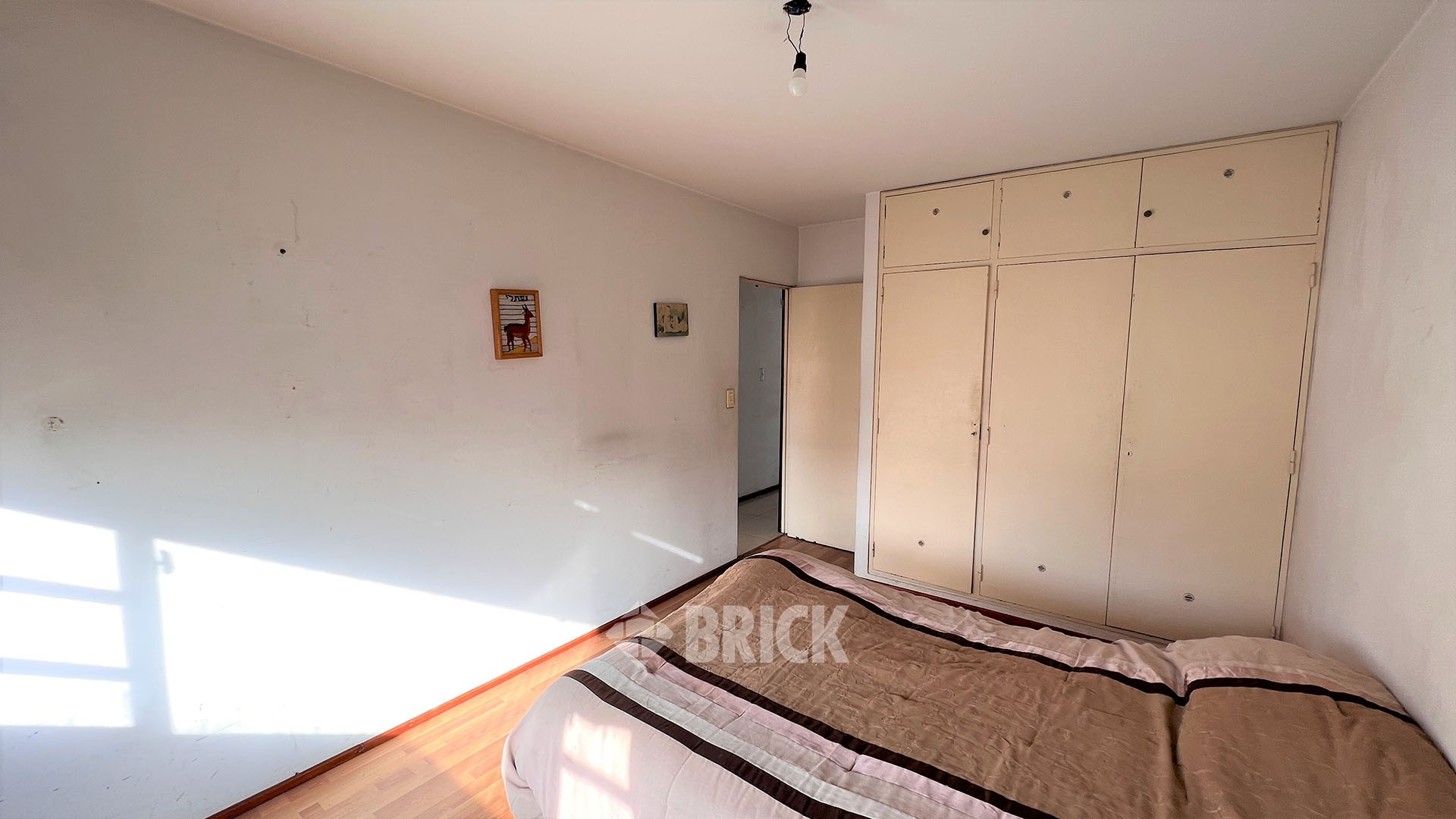 SARANDI al 1400 Piso 10 18