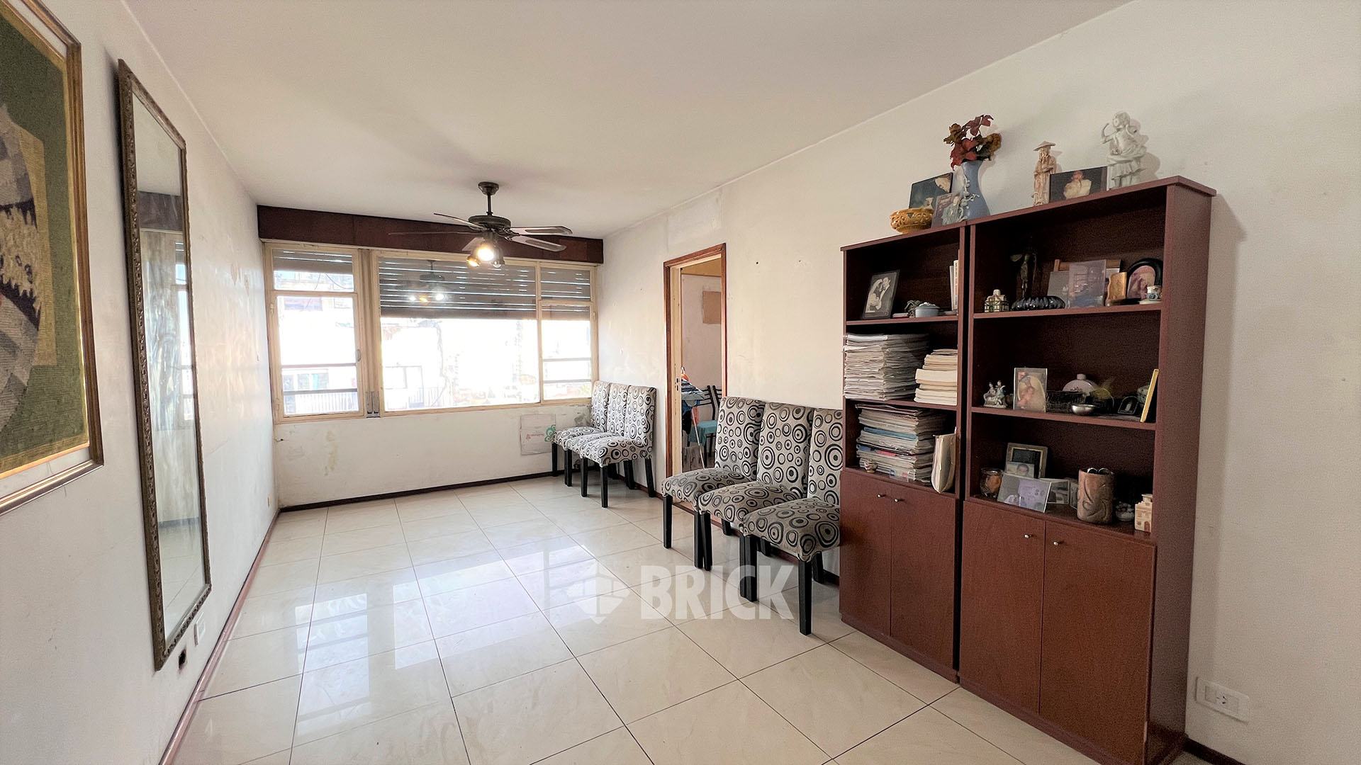 SARANDI al 1400 Piso 10 1