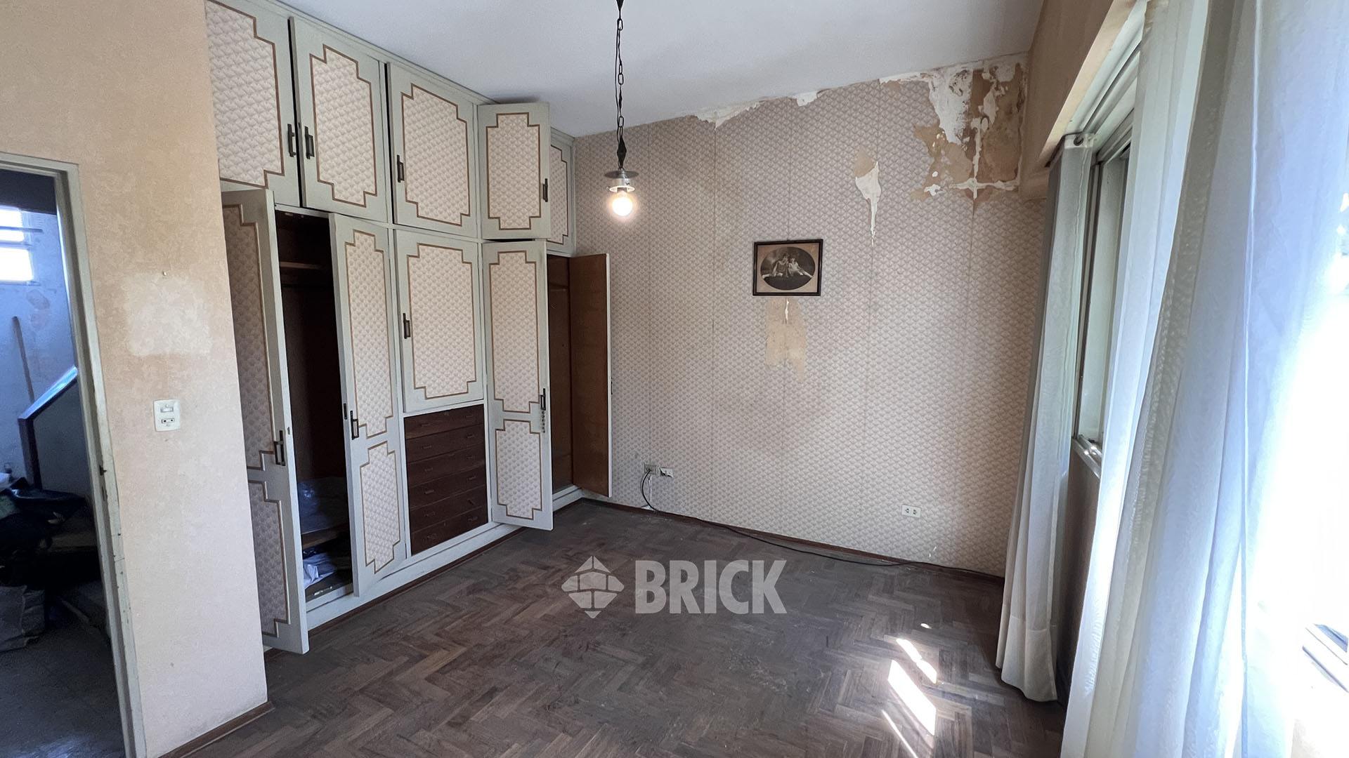 VALLESE, FELIPE al 2600 21