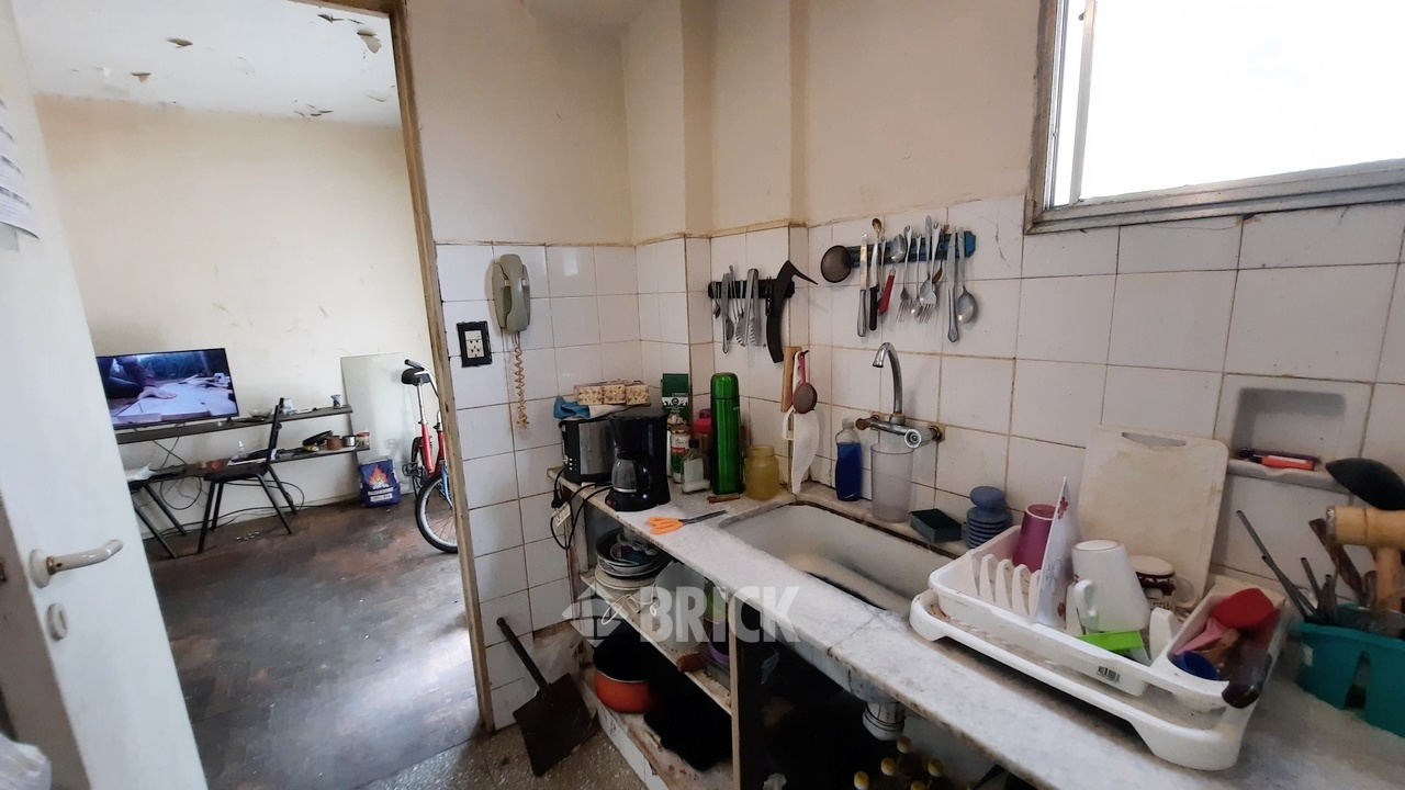 ZAPIOLA al 1000 Piso 2 14