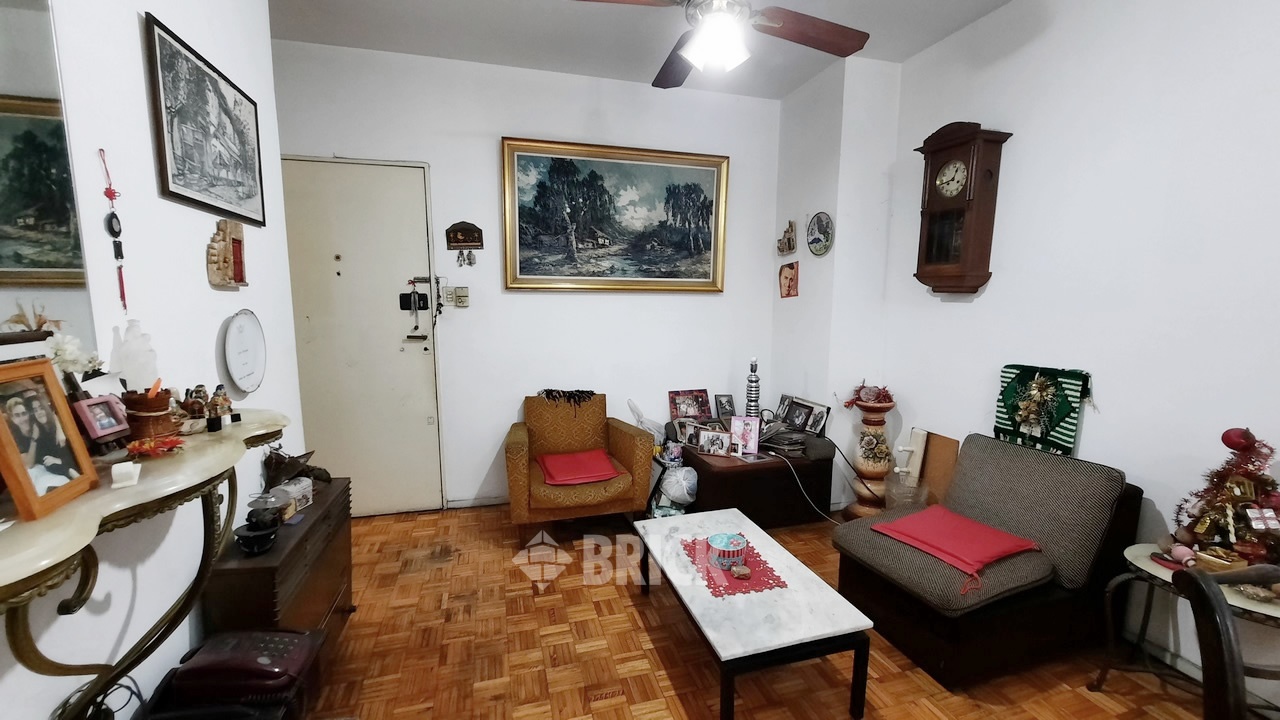 BRAVO, MARIO al 1000 Piso 2 6