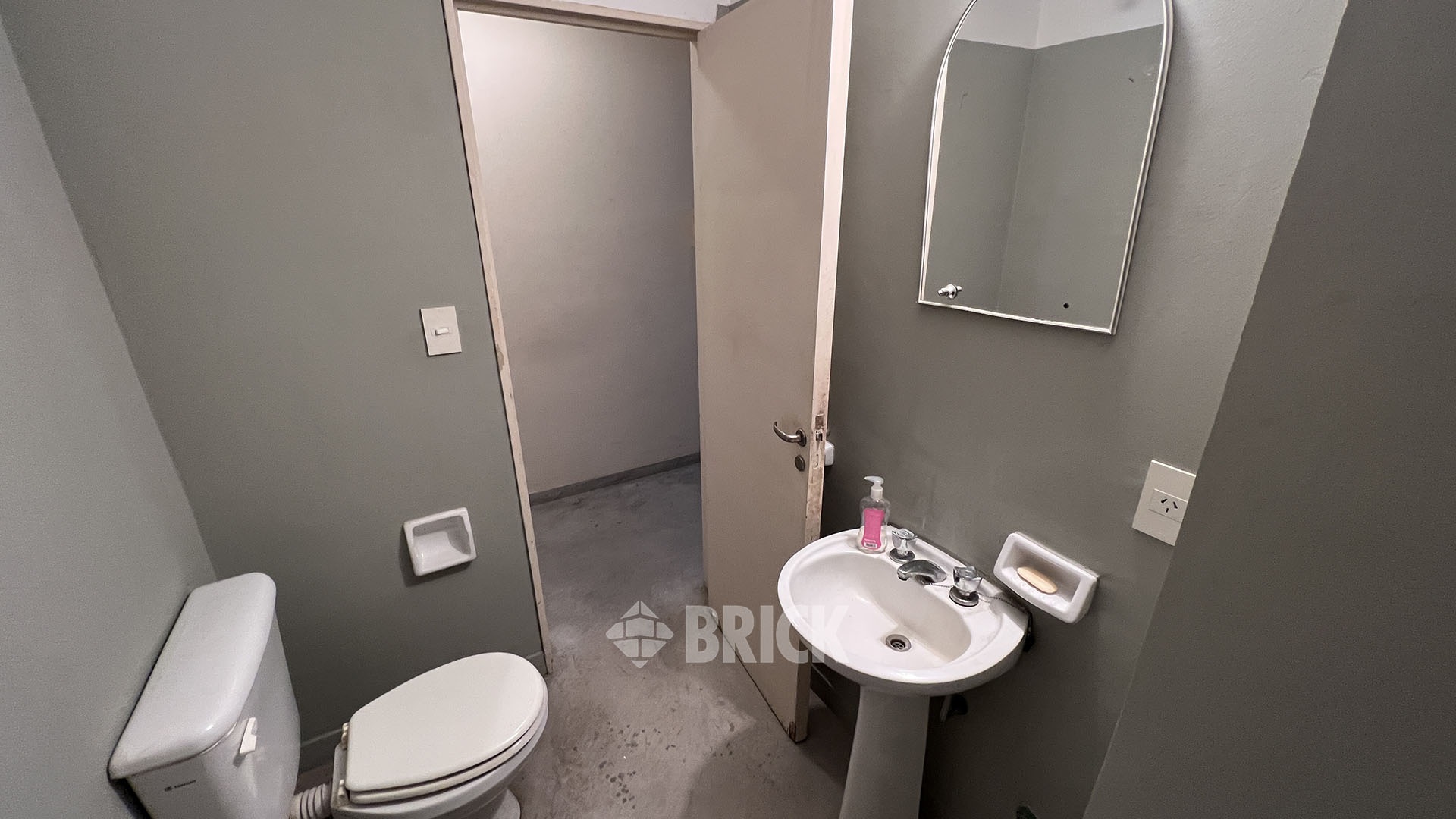 TUCUMAN al 1400 Piso 9 11