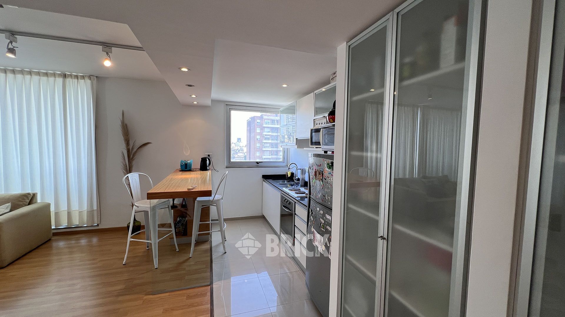 PIEDRAS al 1100 Piso 9 9