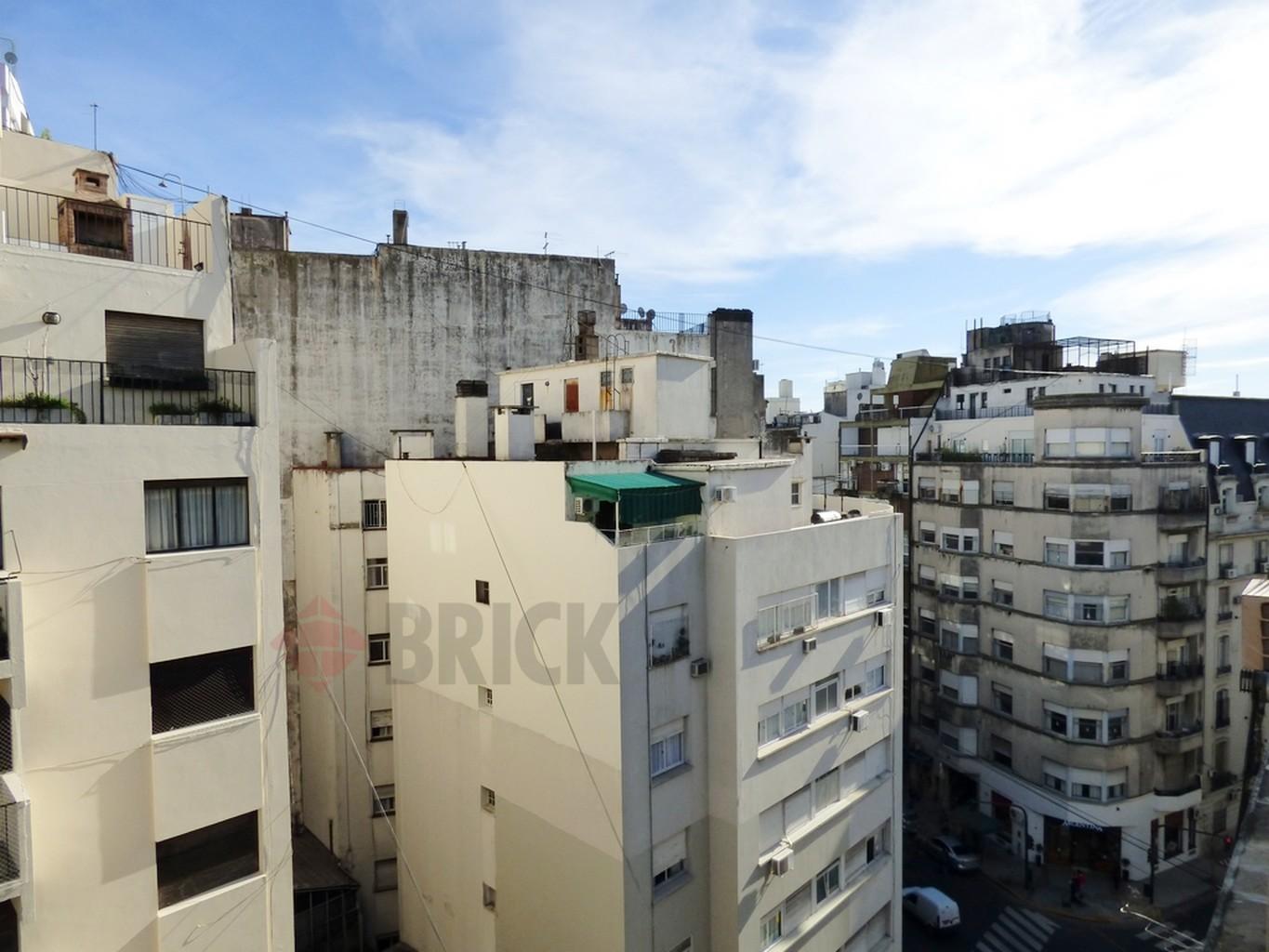 URIBURU, JOSE EVARISTO al 1400 Piso 7 14