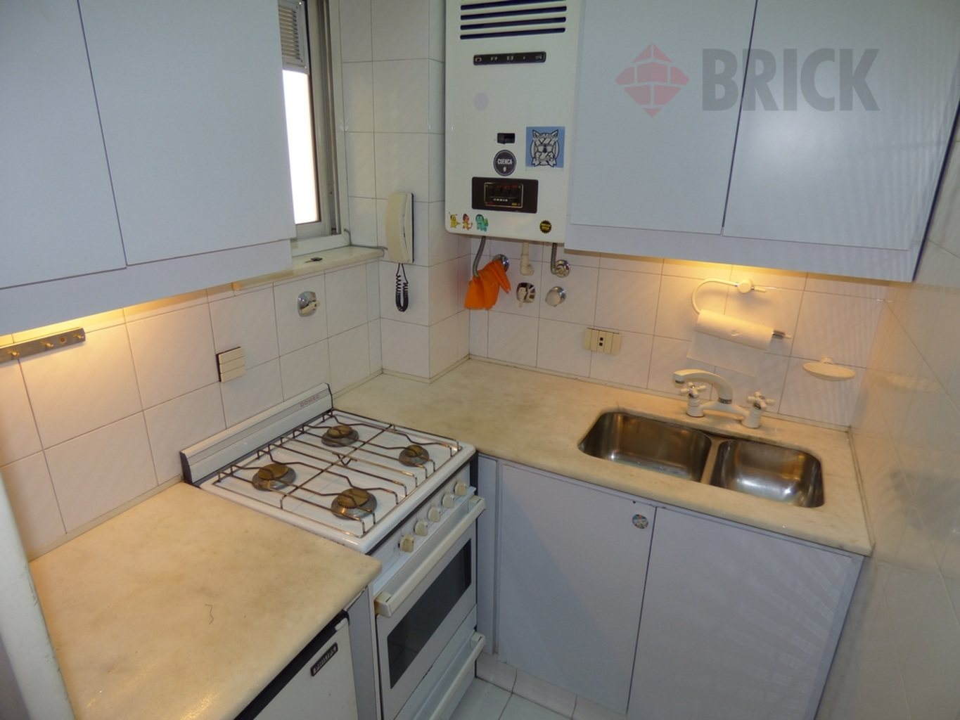 URIBURU, JOSE EVARISTO al 1400 Piso 7 20