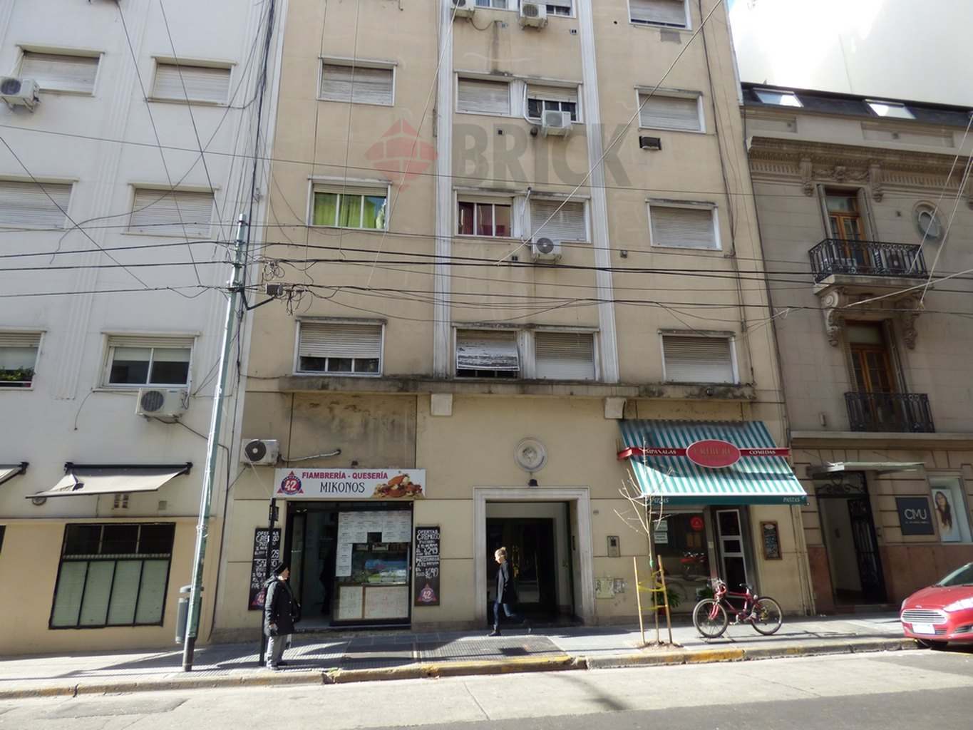 URIBURU, JOSE EVARISTO al 1400 Piso 7 29