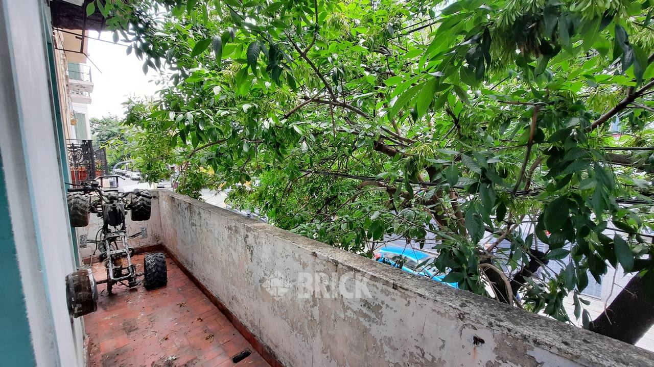 BRASIL, AV. al 1400 Piso 1 4