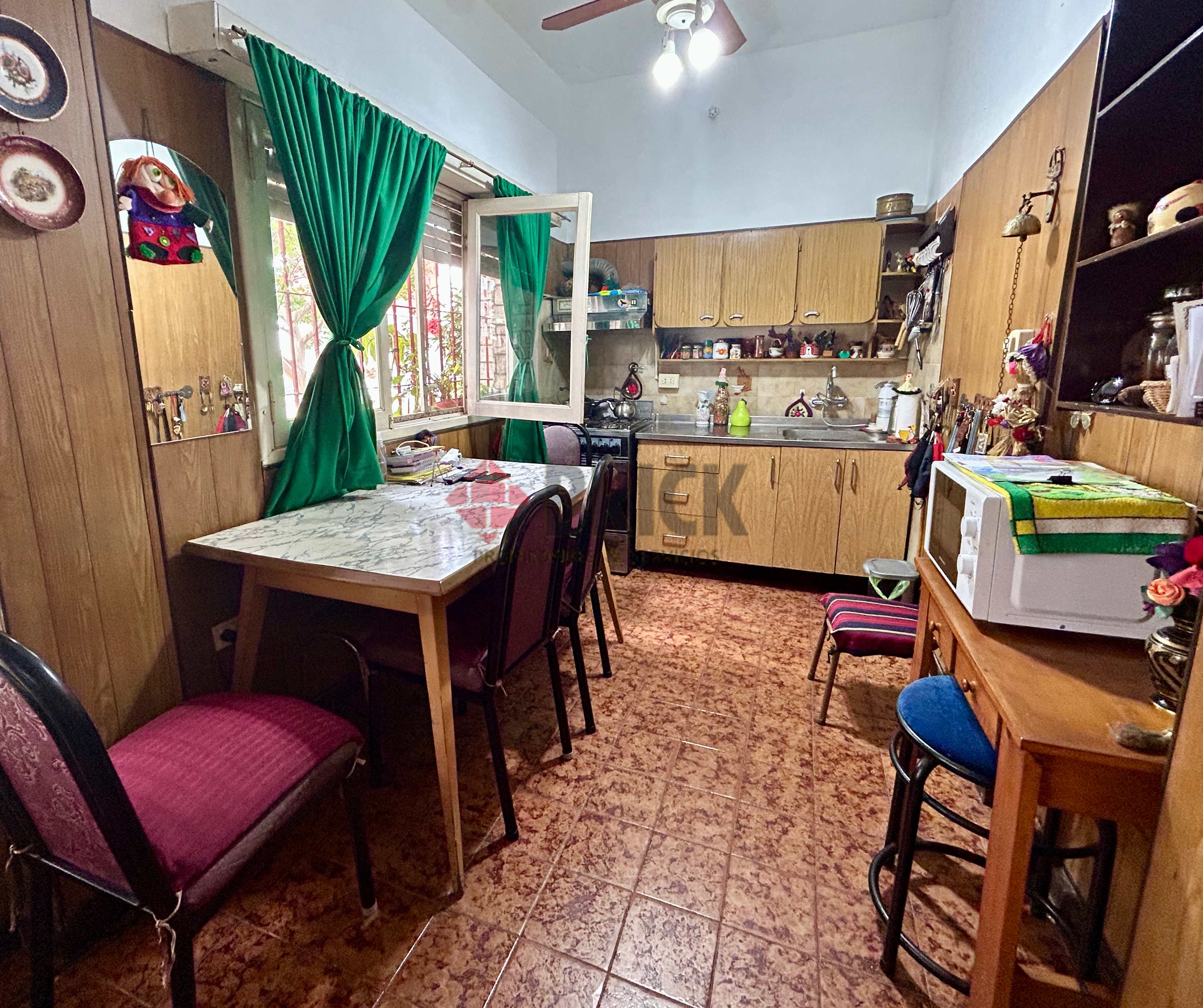 WASHINGTON al 3700 5