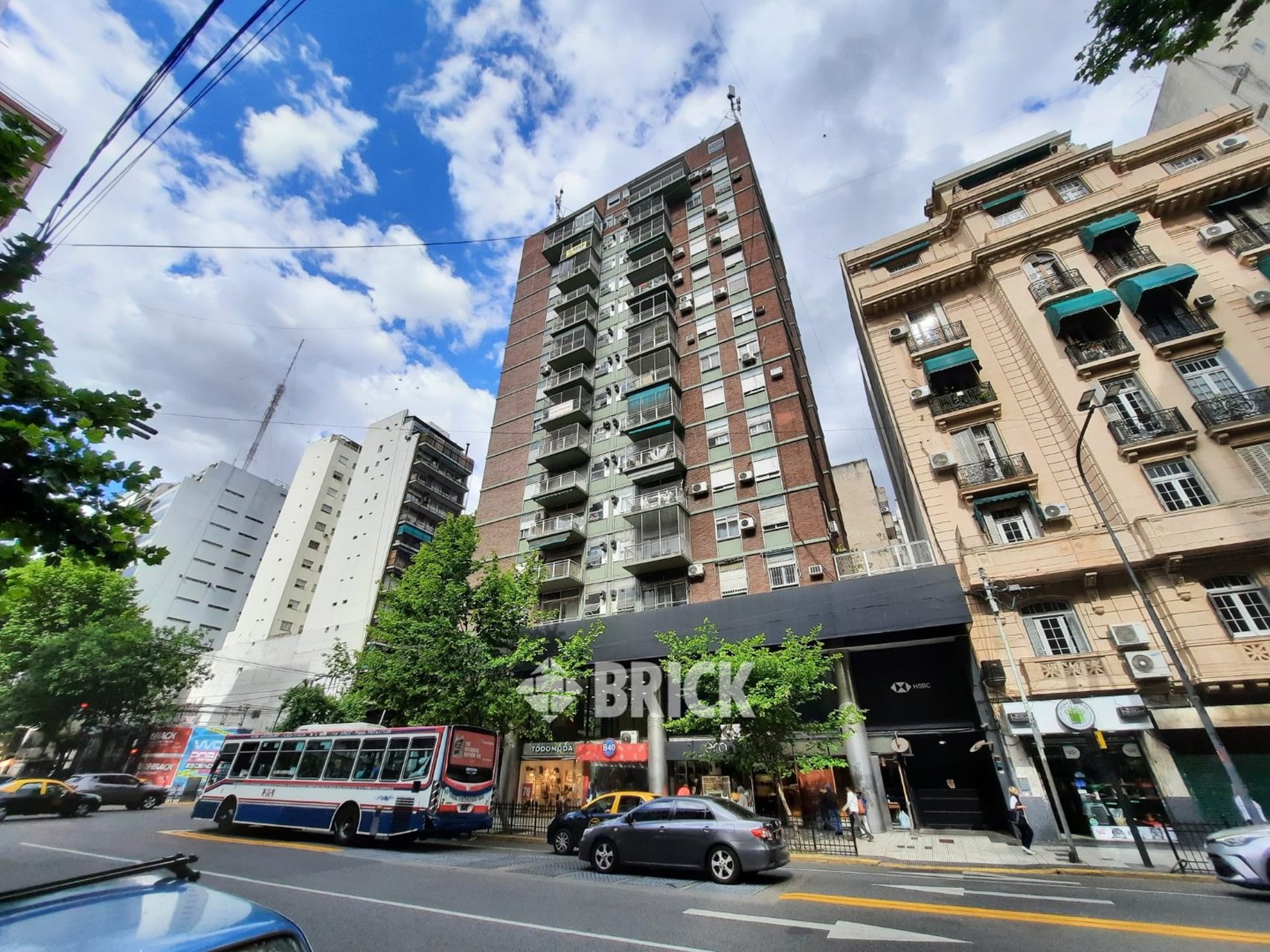 PUEYRREDON, AV. al 1300 Piso 13 31