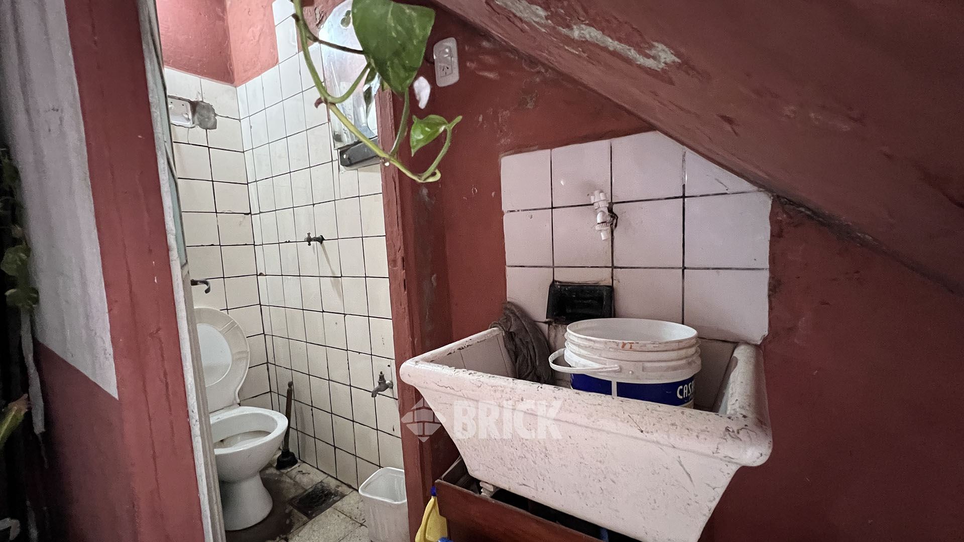 JUSTO, JUAN B., AV. al 3800 Piso PB 16