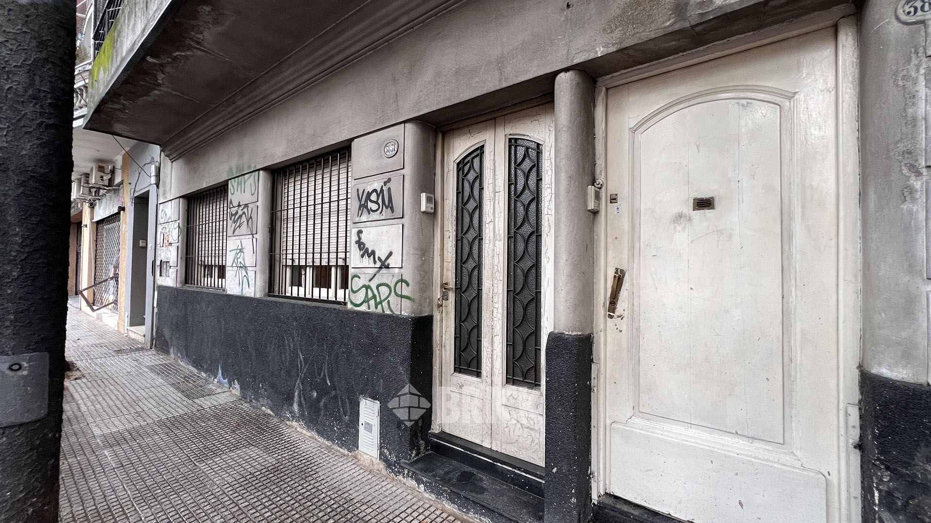 JUSTO, JUAN B., AV. al 3800 Piso PB 17