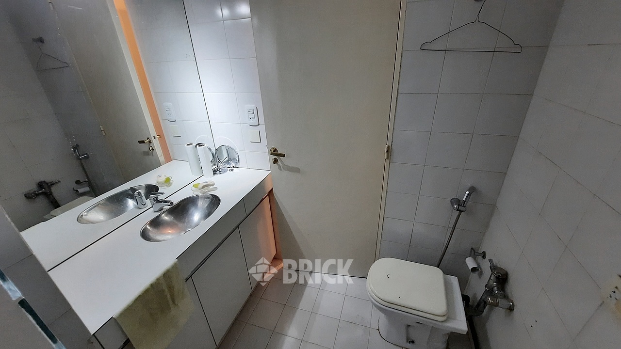 BERUTI al 2500 Piso 6 14