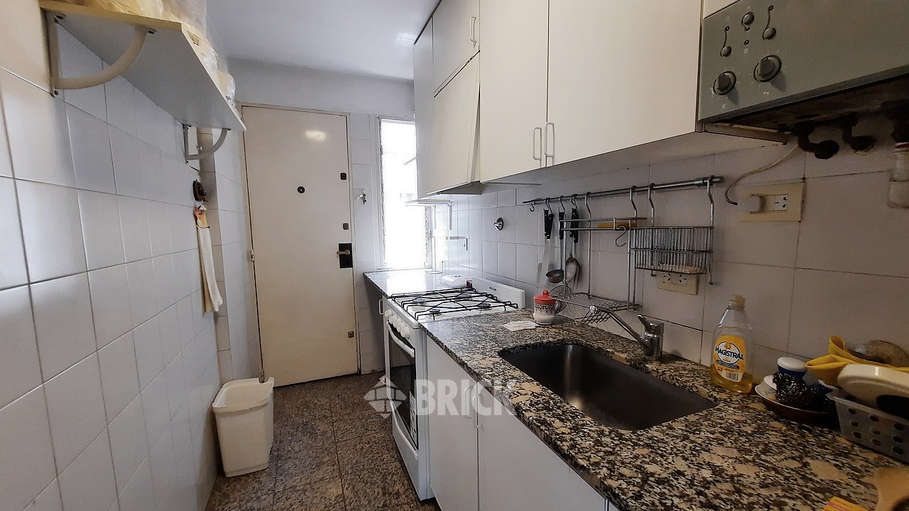 BERUTI al 2500 Piso 6 17