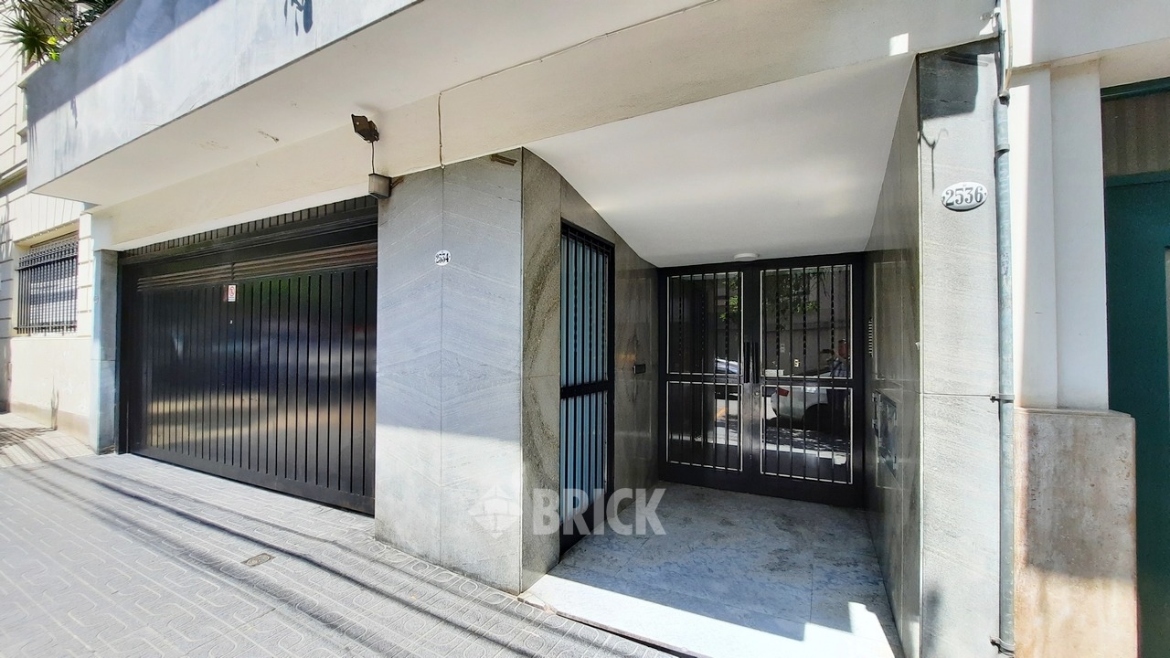 BERUTI al 2500 Piso 6 23