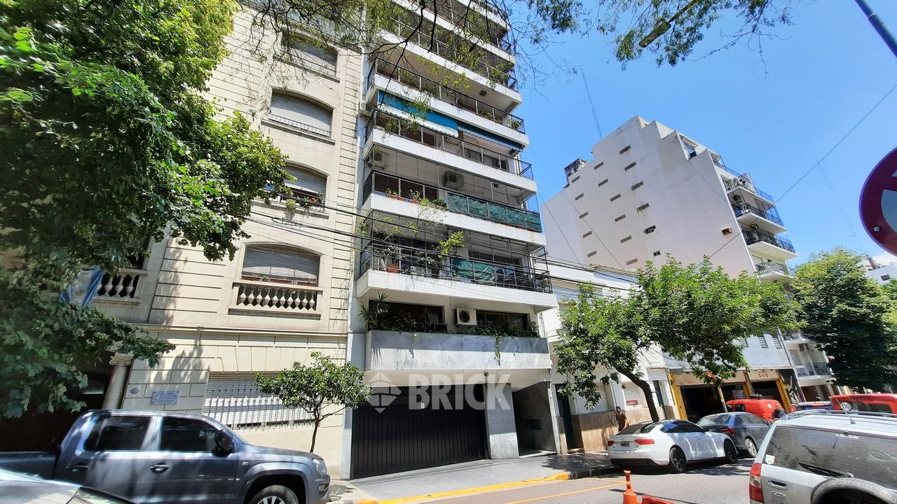 BERUTI al 2500 Piso 6 25