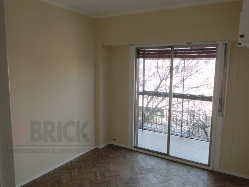 CHARLONE al 300 Piso 4 7