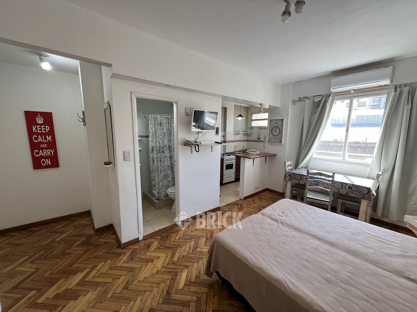 LAPRIDA al 1200 Piso 4 1