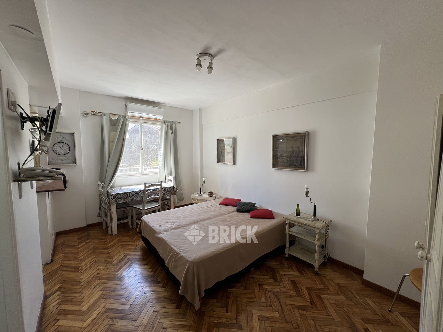 LAPRIDA al 1200 Piso 4 3