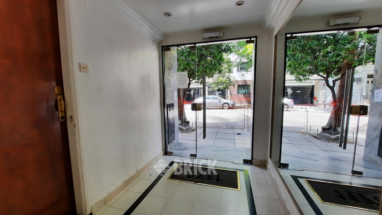 LAPRIDA al 1100 Piso 3 16