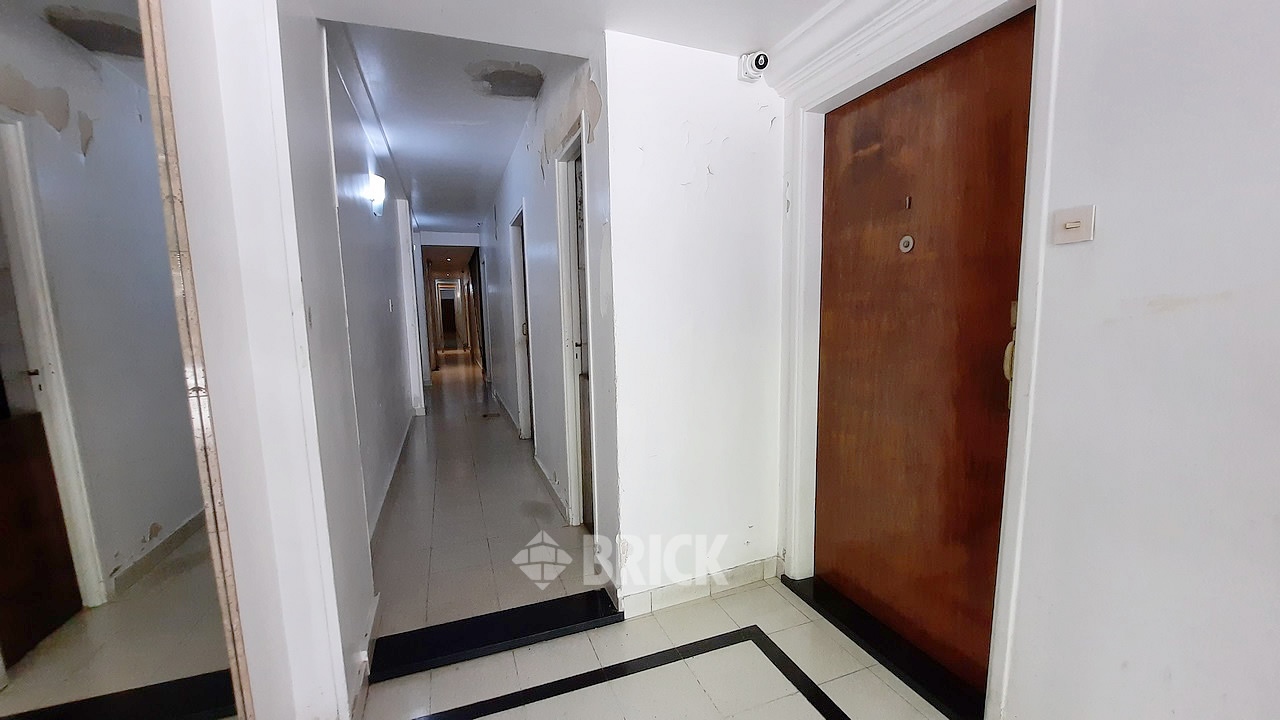 LAPRIDA al 1100 Piso 3 17