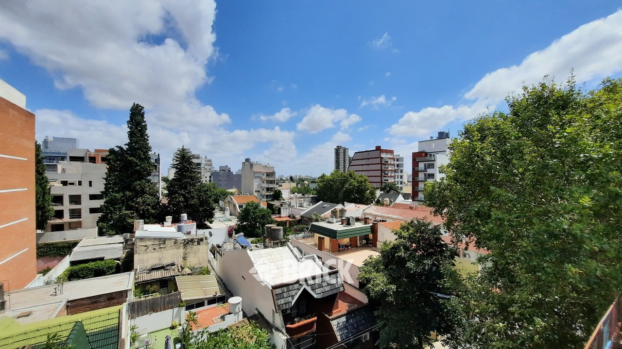 GRANADEROS al 400 Piso 5 12