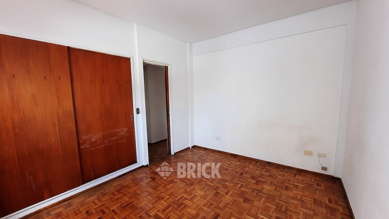 GRANADEROS al 400 Piso 5 21