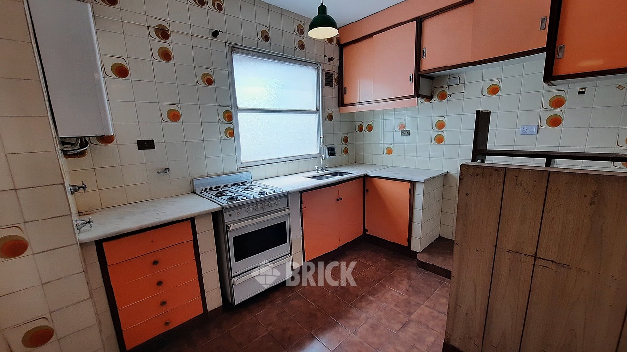 GRANADEROS al 400 Piso 5 22