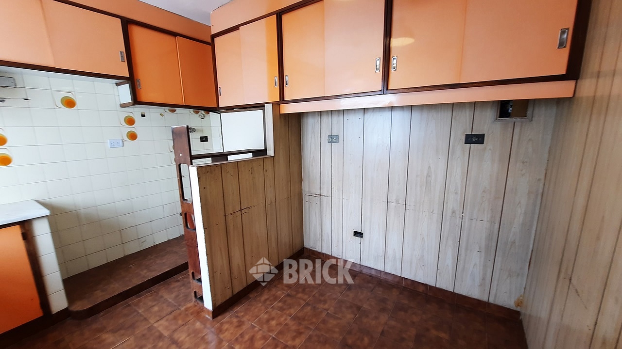 GRANADEROS al 400 Piso 5 23