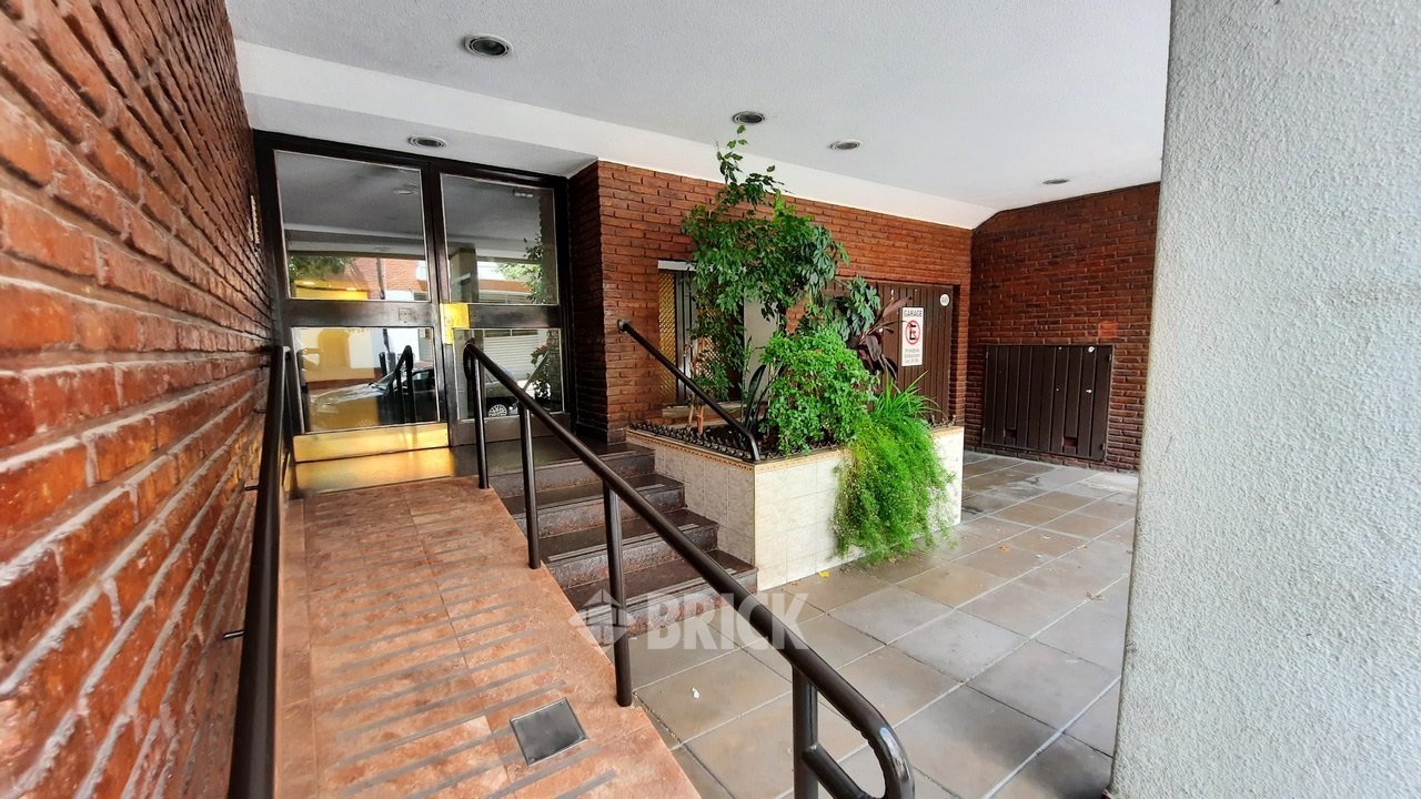 GRANADEROS al 400 Piso 5 29