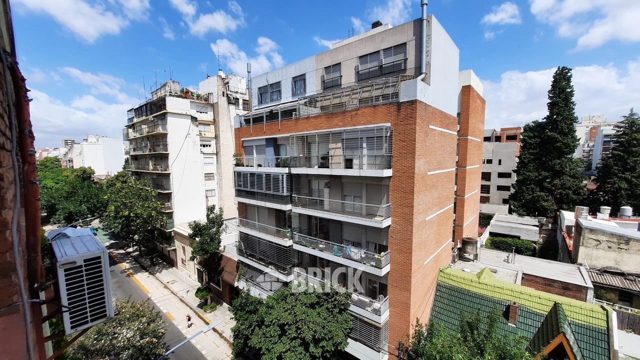 GRANADEROS al 400 Piso 5 6