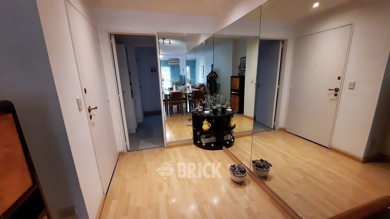 O'HIGGINS al 1700 Piso 2 10